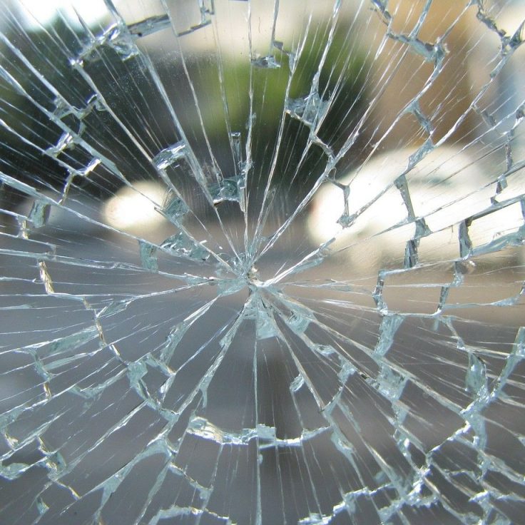 glass-g9ecca2c10_1280 glass-g9ecca2c10_1280